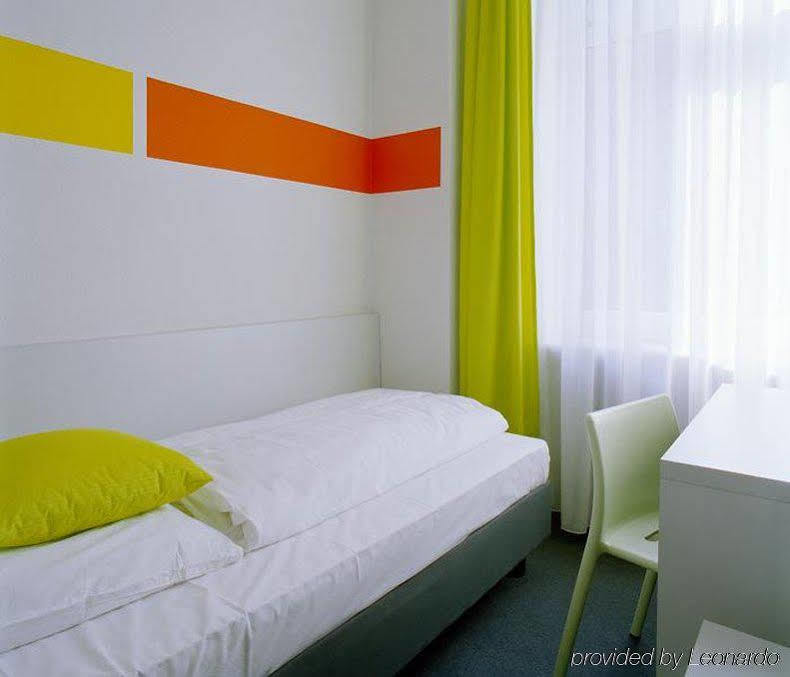 פרנקפורט Colour Hotel חדר תמונה